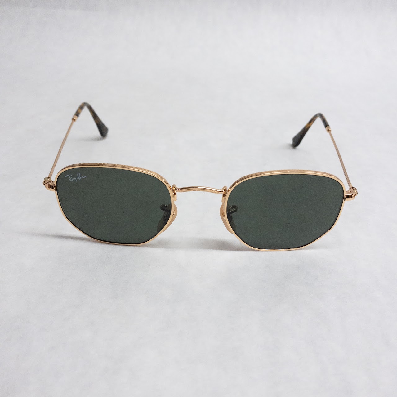 Ray-Ban  Classic Smaller Aviator Sunglasses