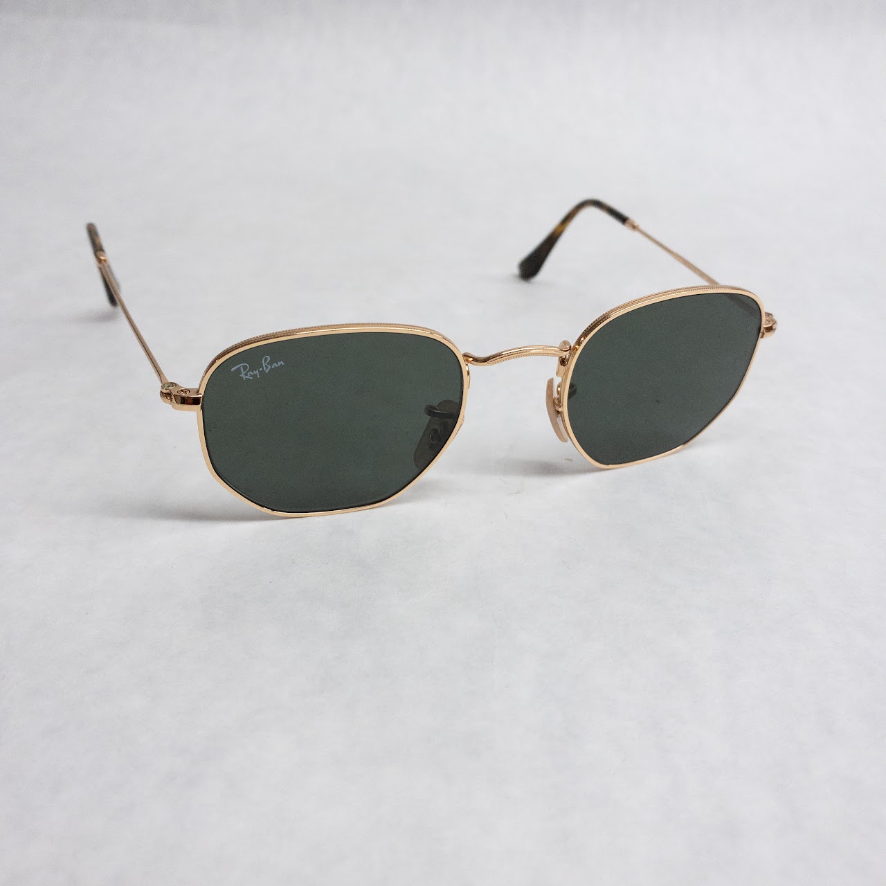 Ray-Ban  Classic Smaller Aviator Sunglasses