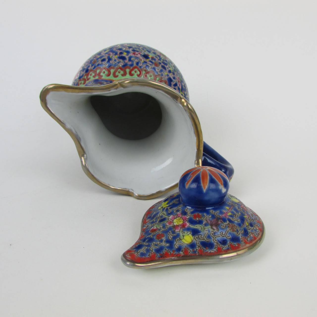 Chinese Porcelain Decorated Teapot