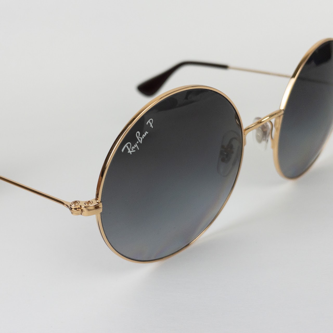 Ray-Ban Polarized Round Sunglasses