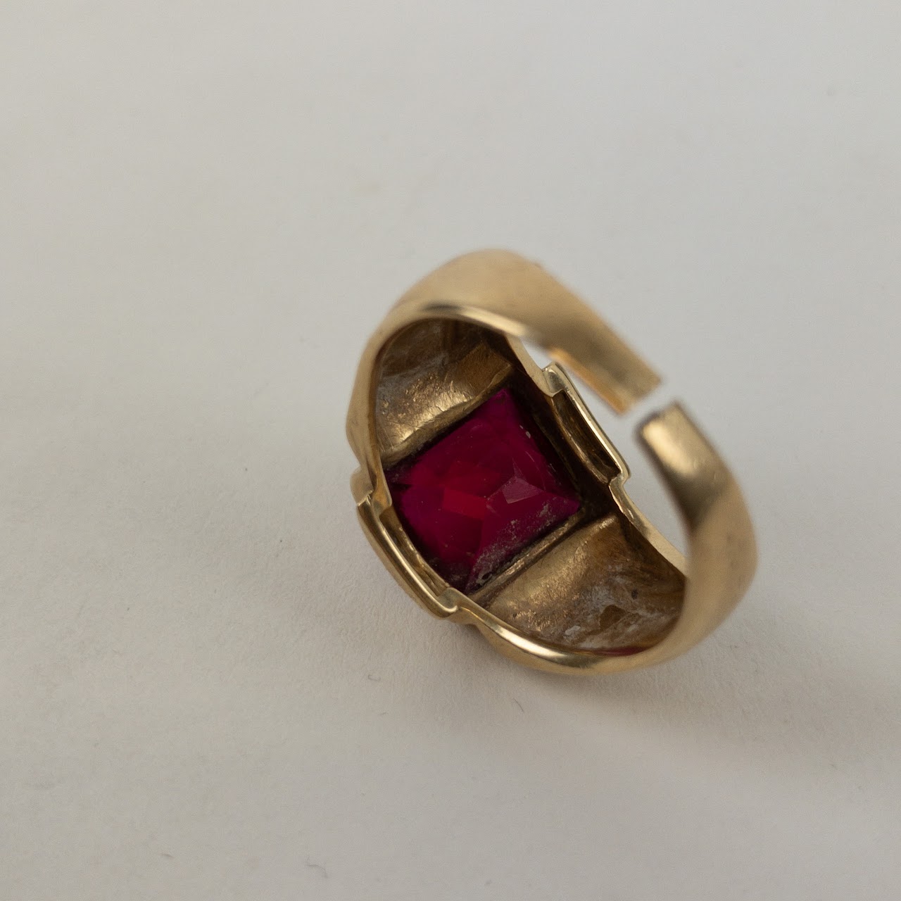 14K Gold & Ruby Broken Ring