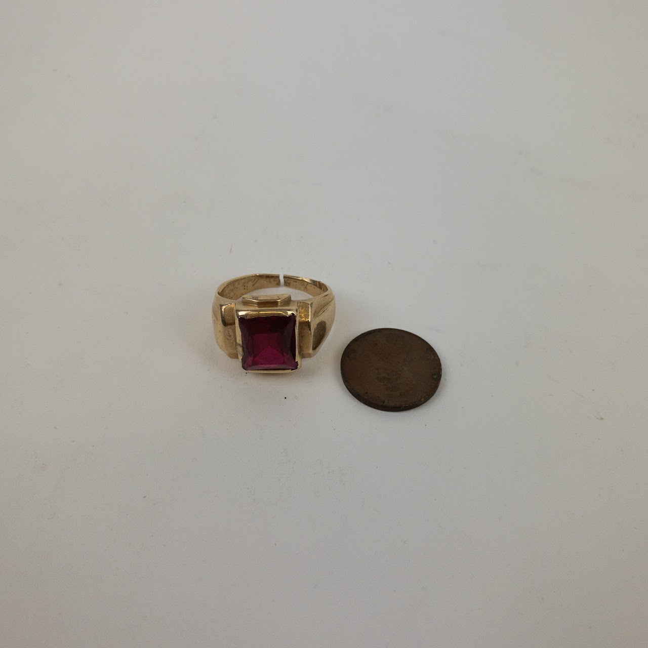 14K Gold & Ruby Broken Ring