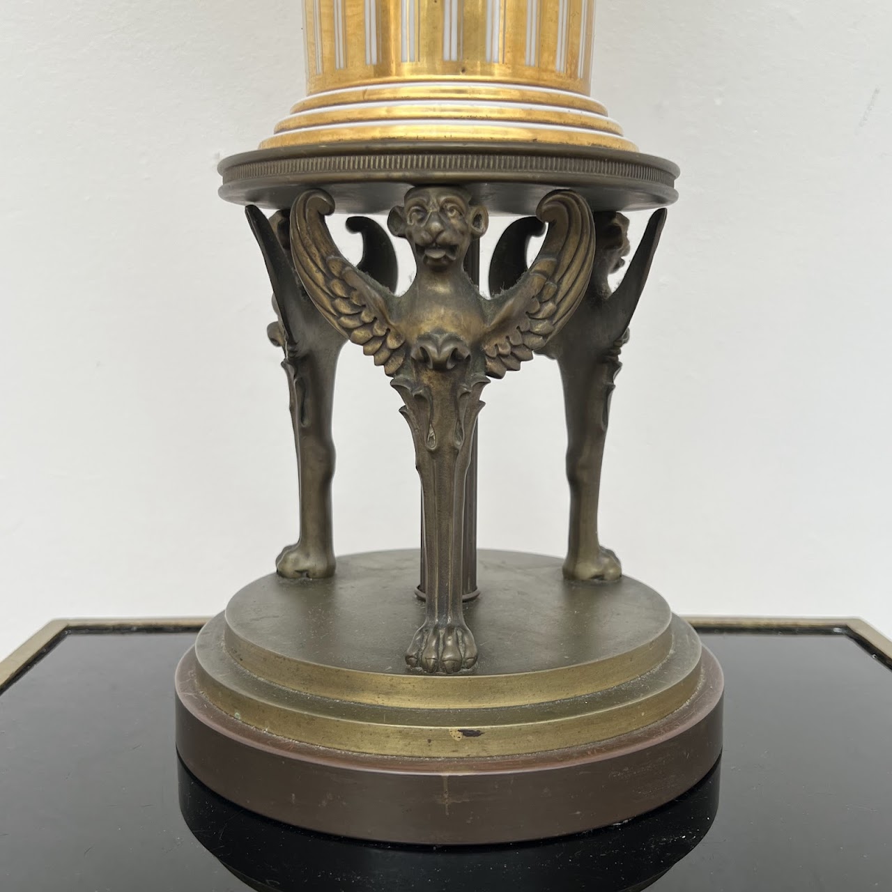 Neoclassical Porcelain and Brass Table Lamp