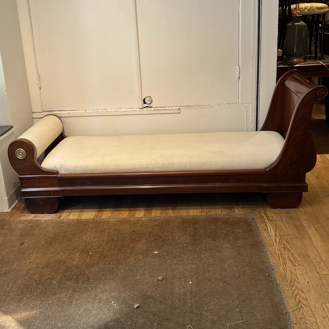 Empire Flame Mahogany Sleigh Daybed