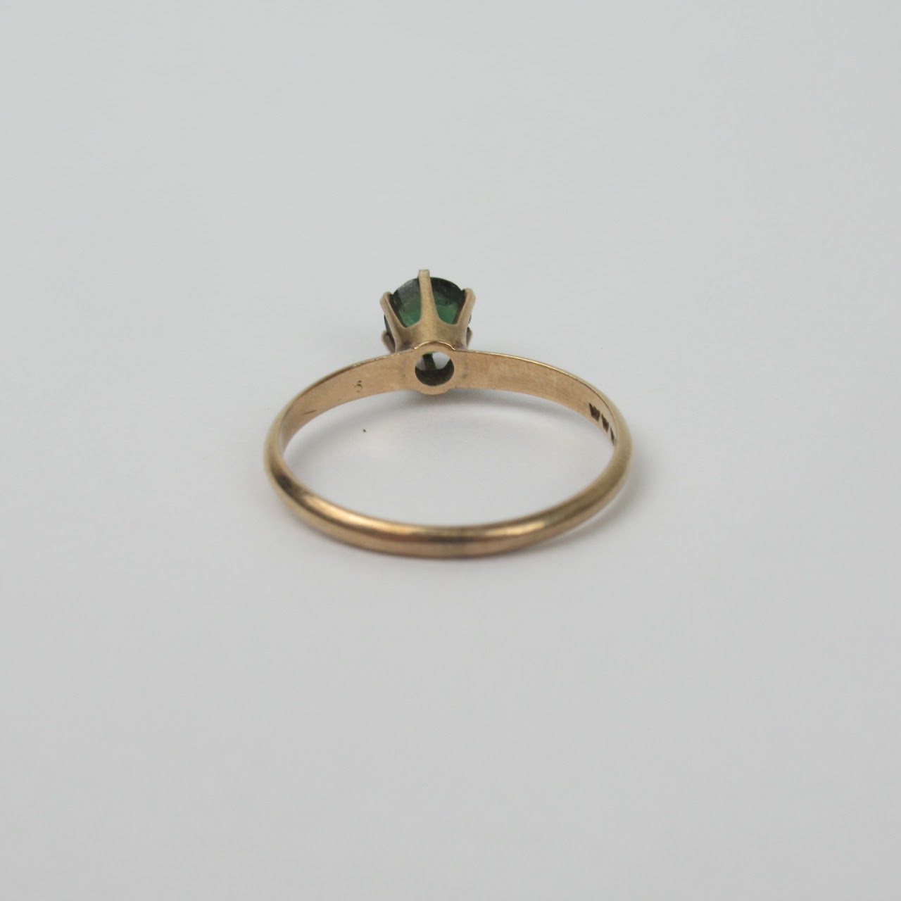 10K Gold & Green Stone Ring