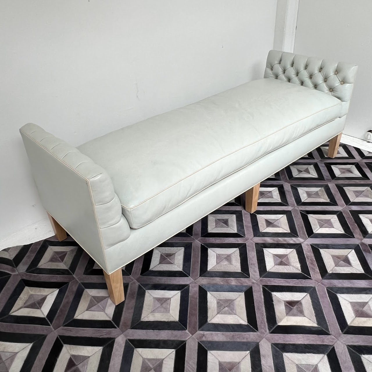 Tufted Leather Chaise Lounge