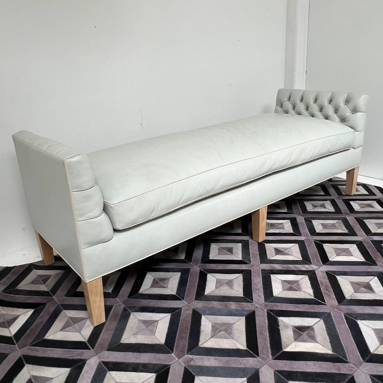 Tufted Leather Chaise Lounge