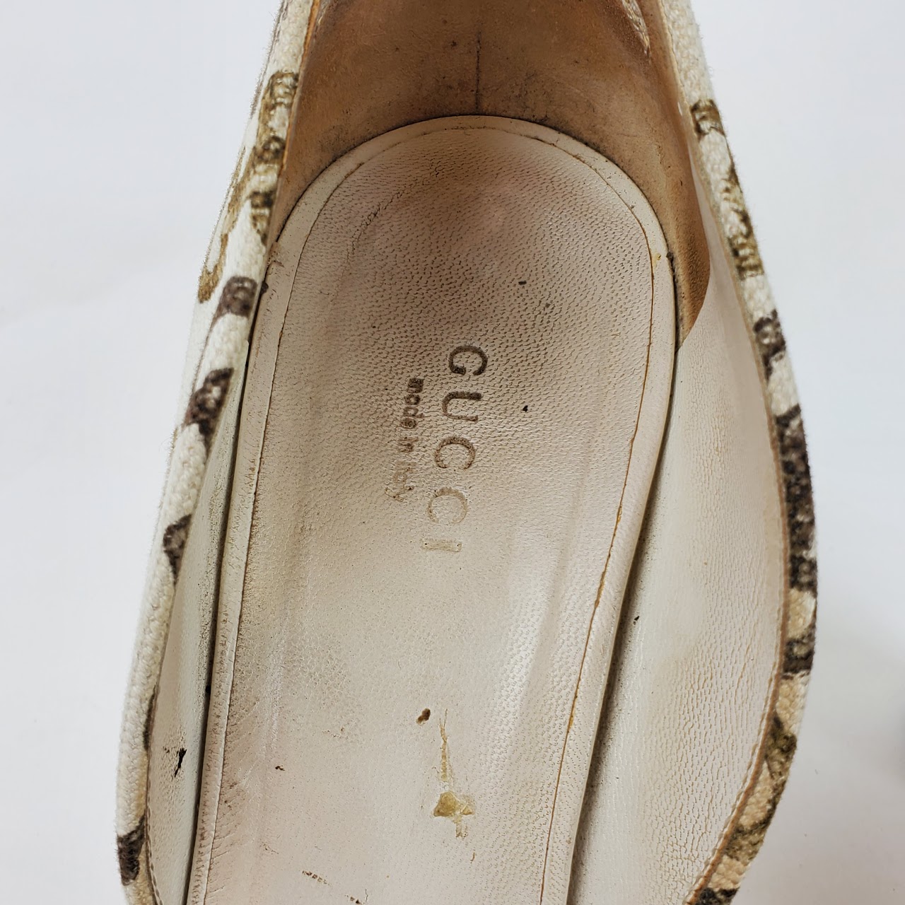 Gucci Canvas Horse Bit D'Orsay Pumps