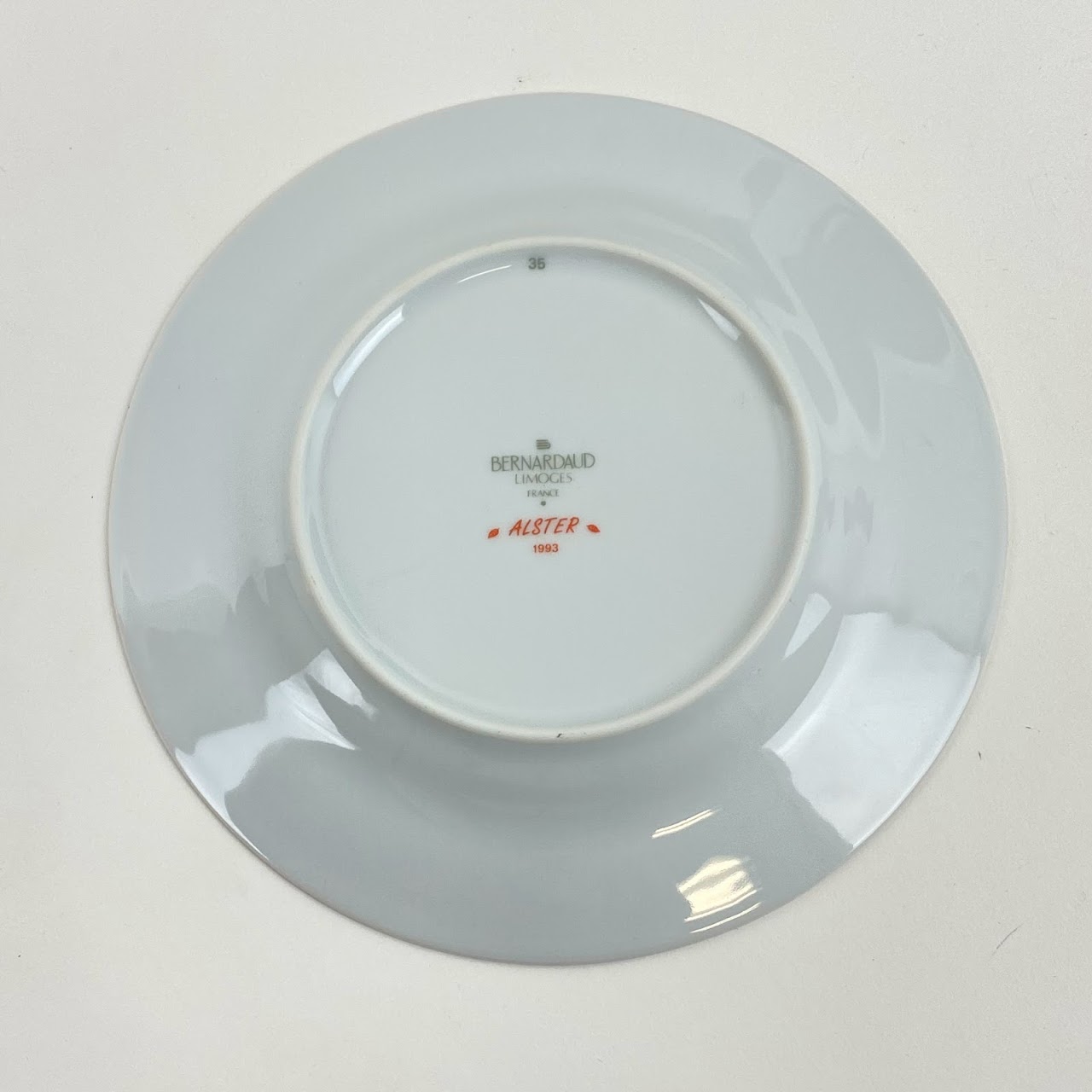 Bernardaud Limoges Set Of Three Medium & Two Small Plates