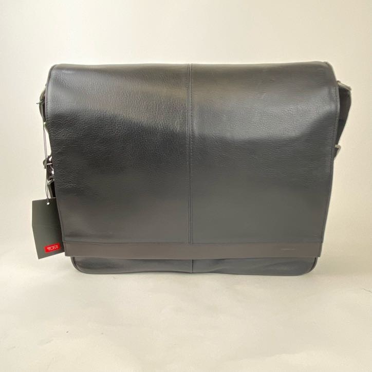 BRIEFING / messenger bag