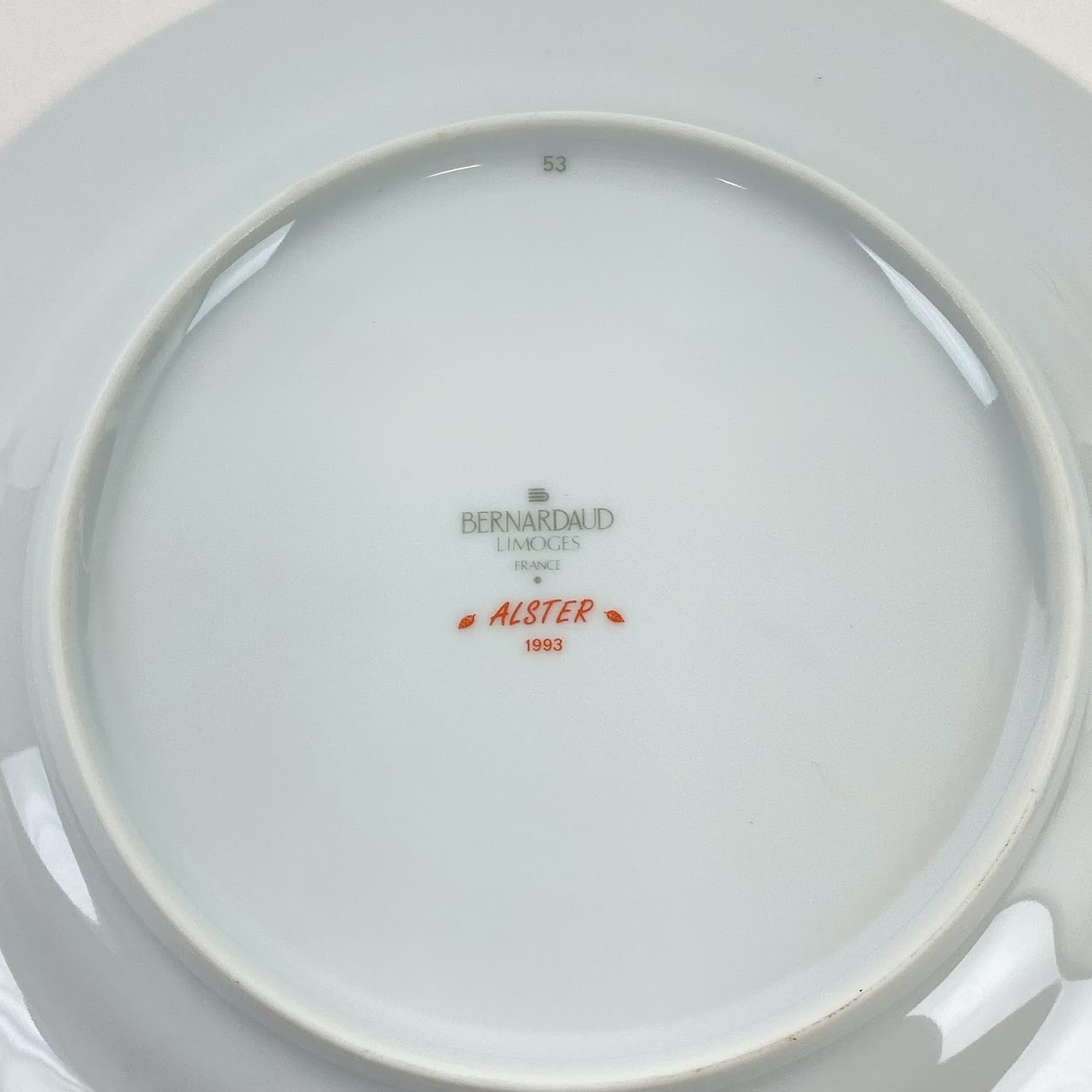 Bernardaud Limoges Set Of Three Medium & Two Small Plates