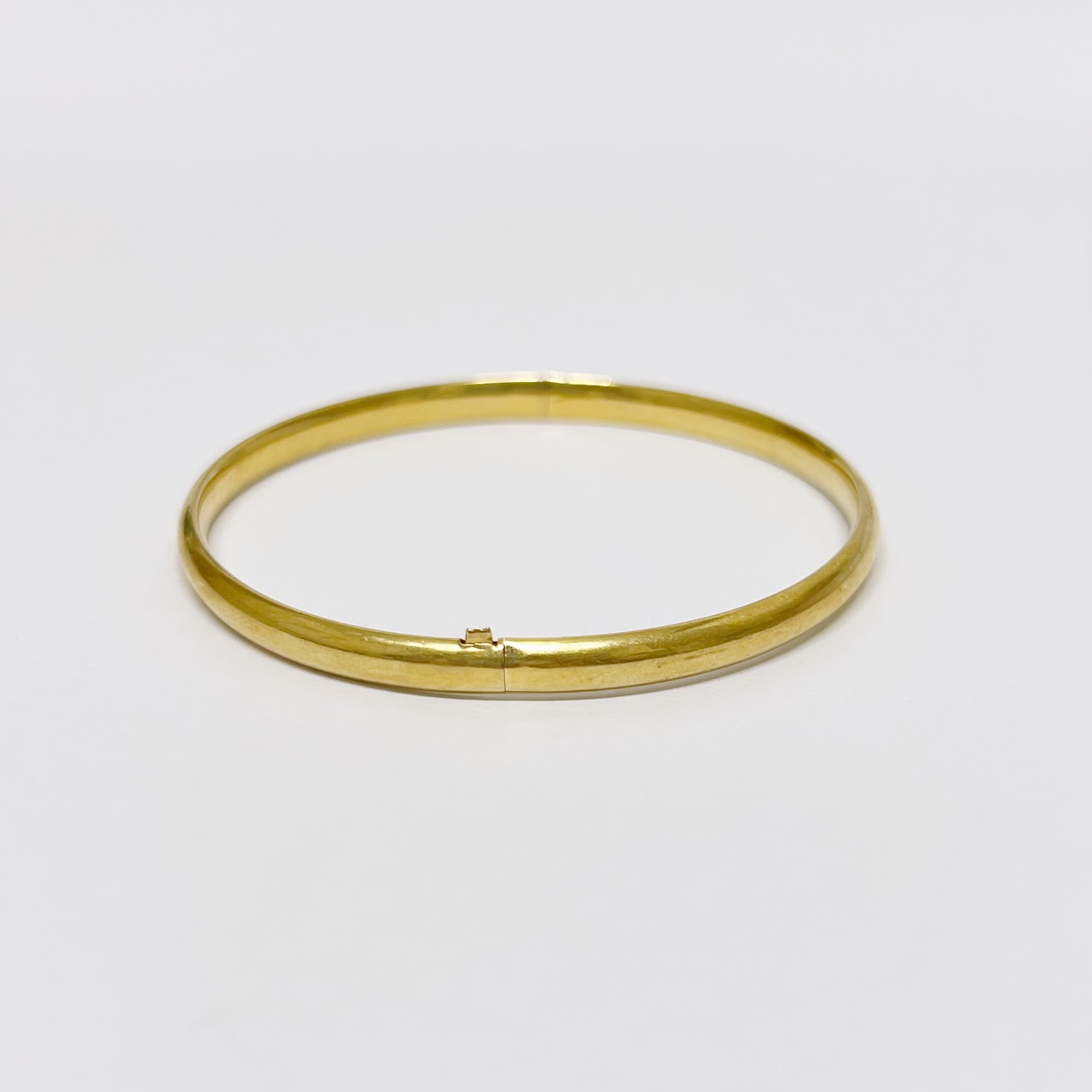 14K Gold Bangle Bracelet