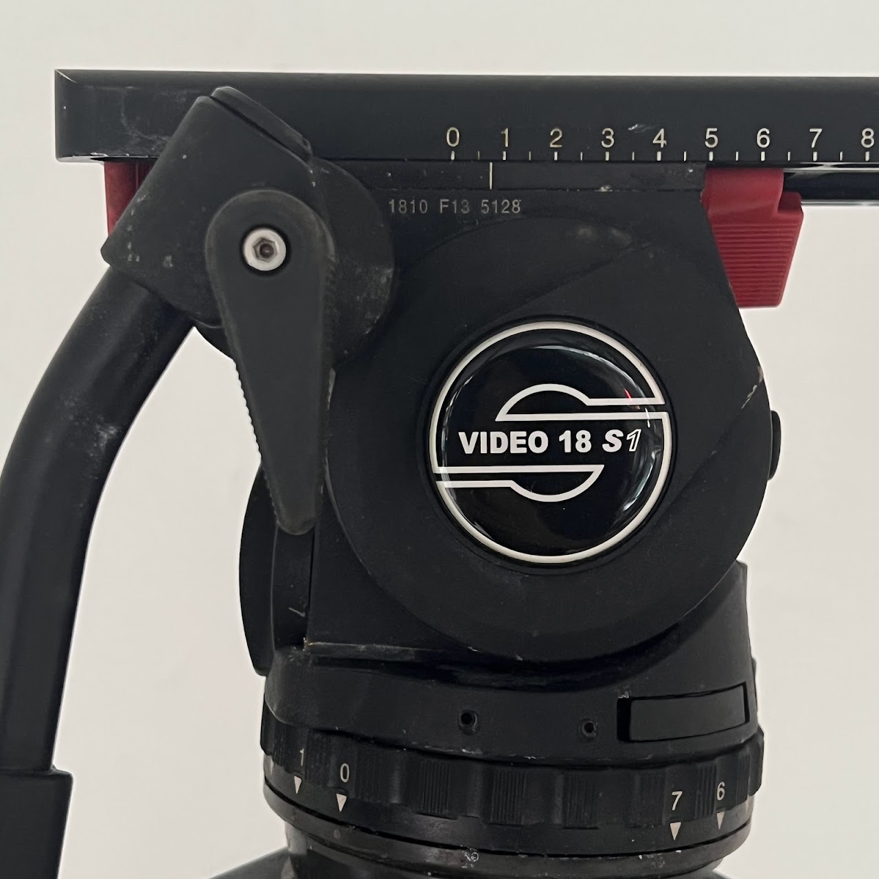 Sachtler Video 18 S1 Fluid Head with Carbon Fiber Tripod