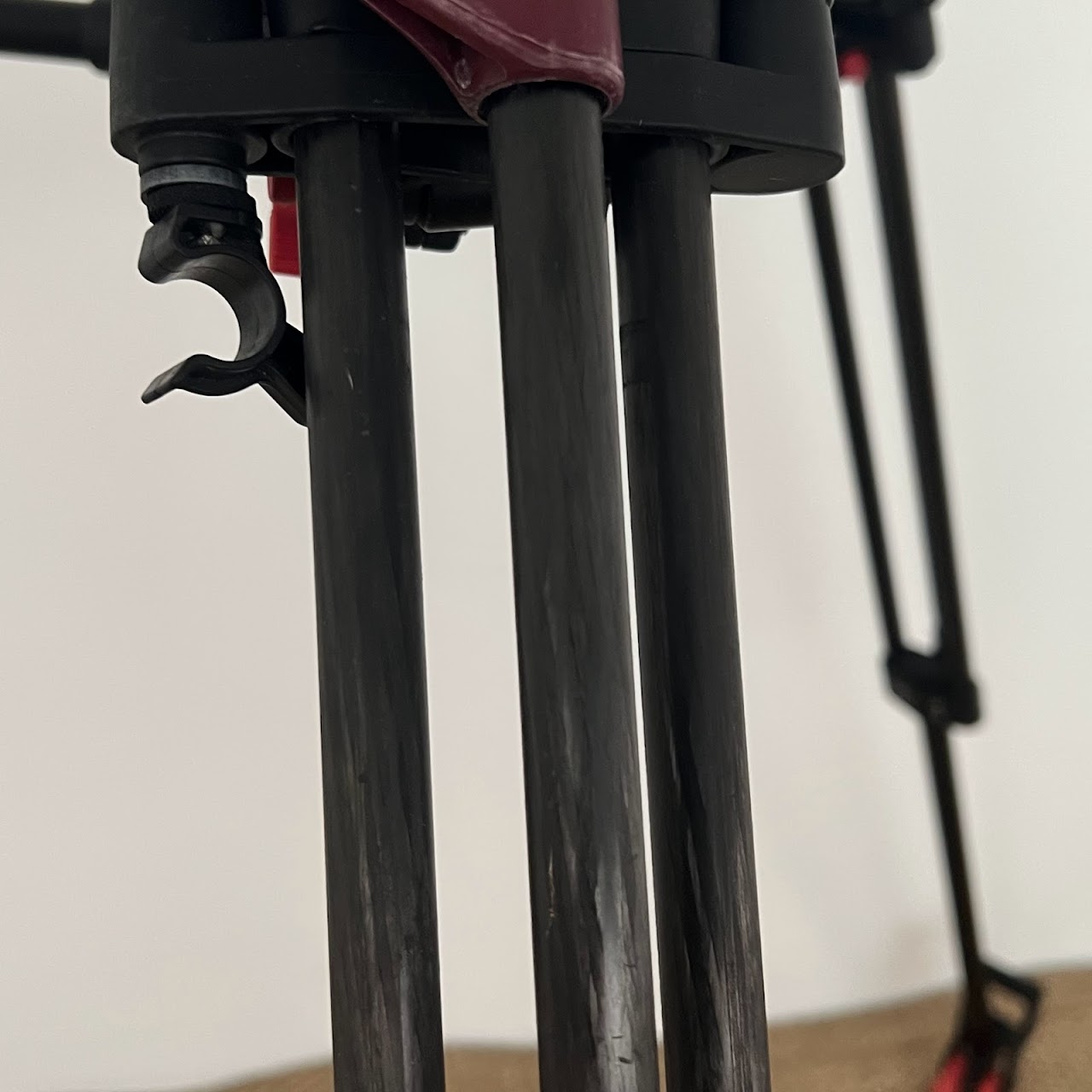 Sachtler Video 18 S1 Fluid Head with Carbon Fiber Tripod