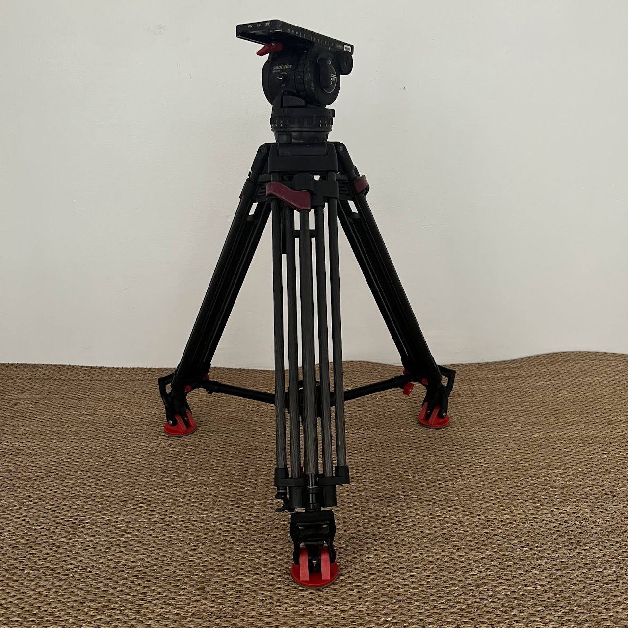 Sachtler Video 18 S1 Fluid Head with Carbon Fiber Tripod