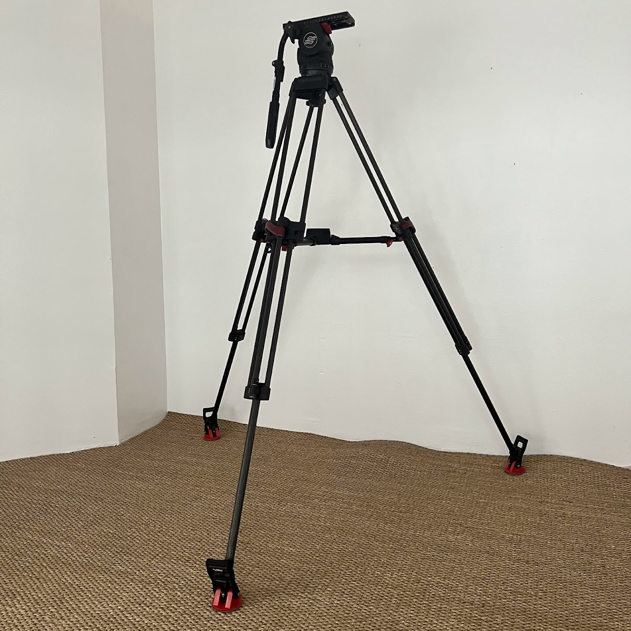 Sachtler Video 18 S1 Fluid Head with Carbon Fiber Tripod