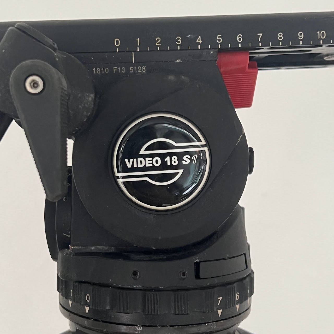 Sachtler Video 18 S1 Fluid Head with Carbon Fiber Tripod