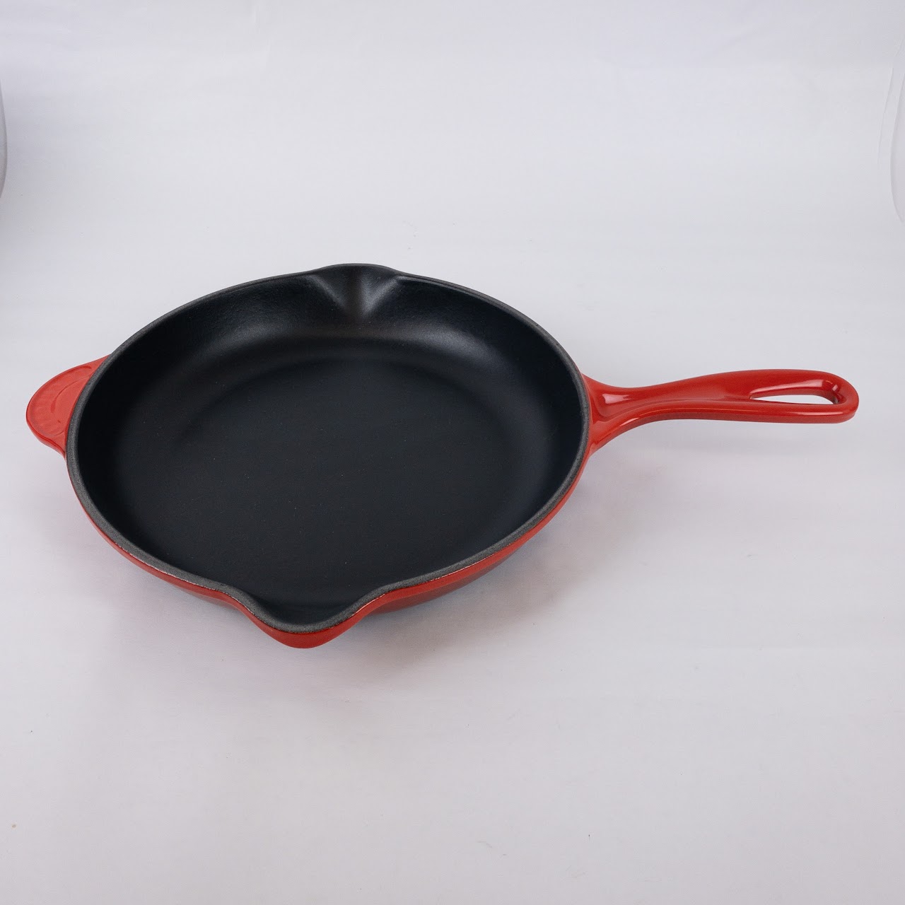 Le Creuset 9" Cast Iron Skillet