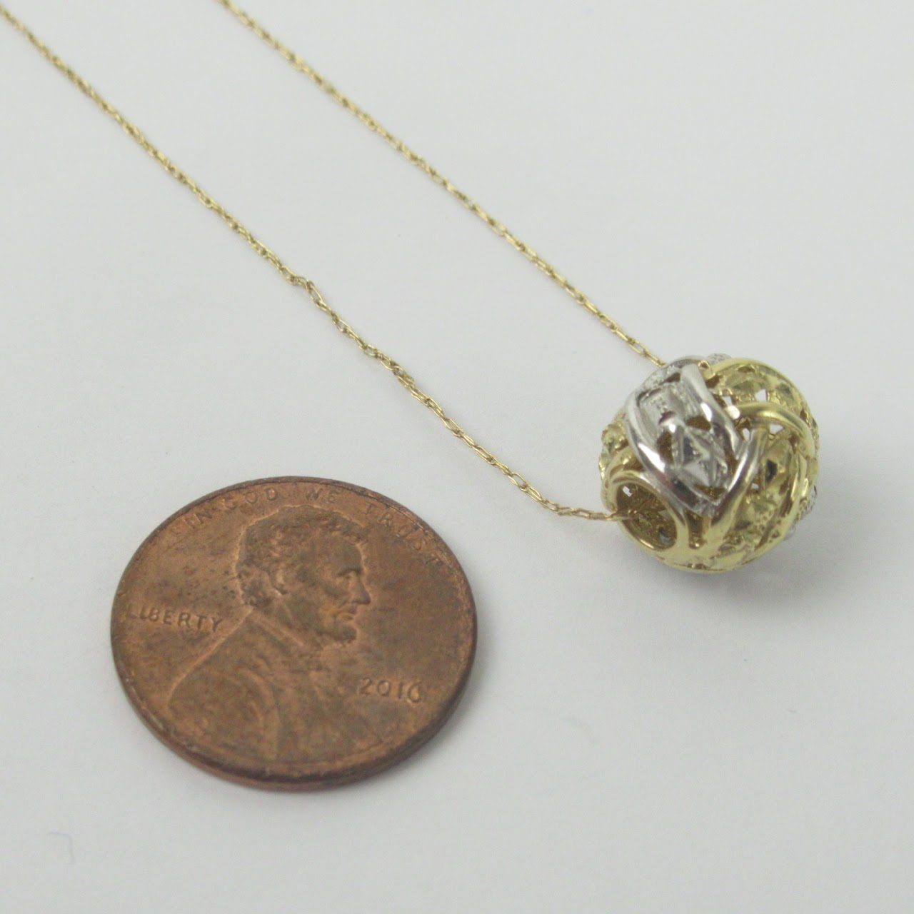 14K Gold Orb Pendant & Chain Necklace