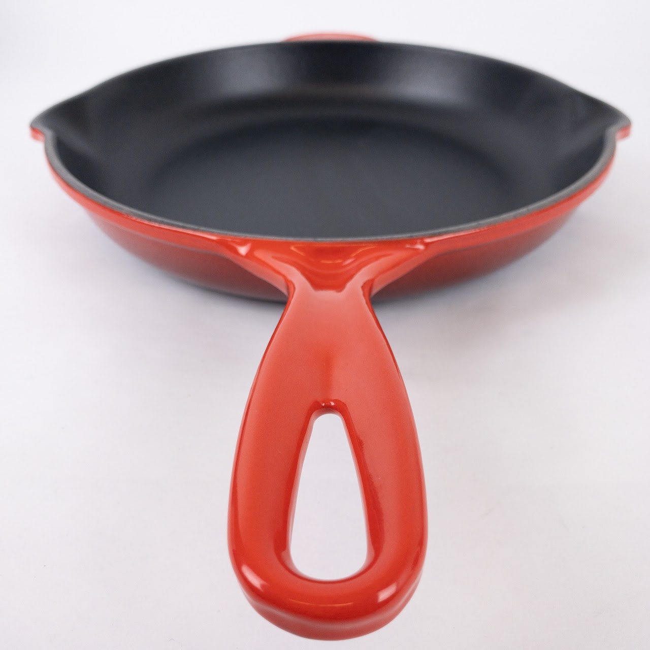 Le Creuset 9" Cast Iron Skillet