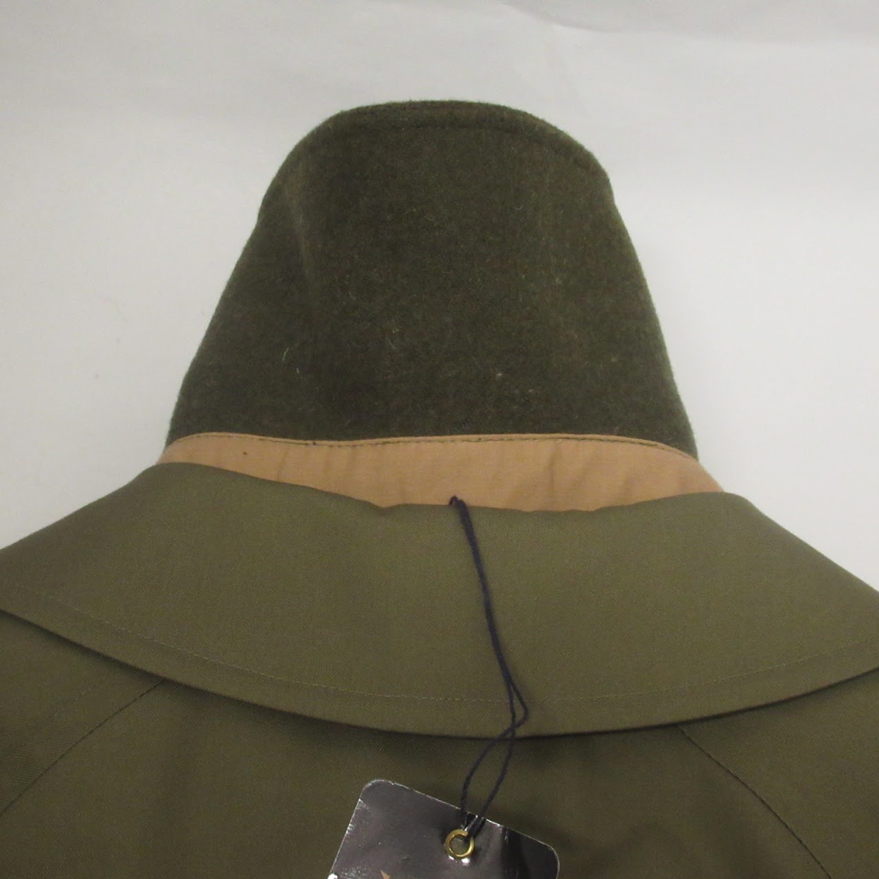 Burberry's Trench 32 Olive Lined Weatherproof Longcoat