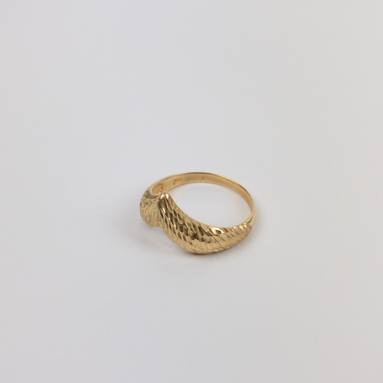 14K Gold Diamond-Cut Wishbone Ring