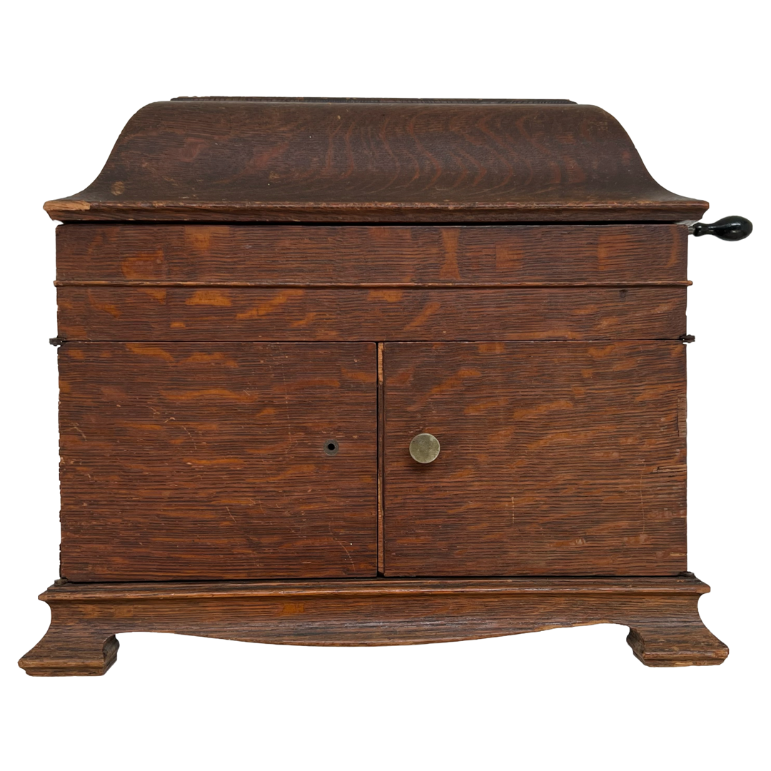 1918 Victrola VV-IX Tabletop Gramophone in Tiger Oak Case