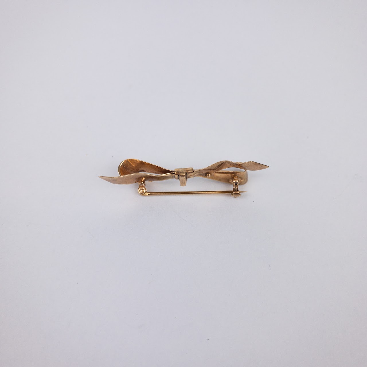 14K Gold Bow Brooch