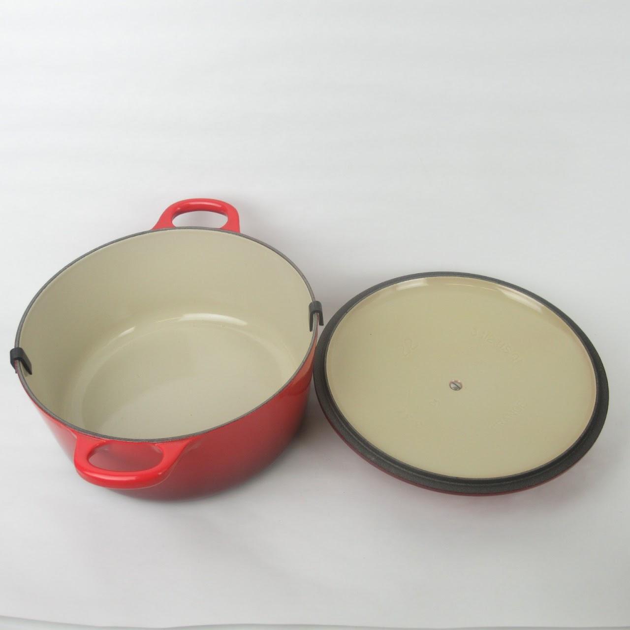 Le Creuset 22cm Medium Dutch Oven Cooker #1