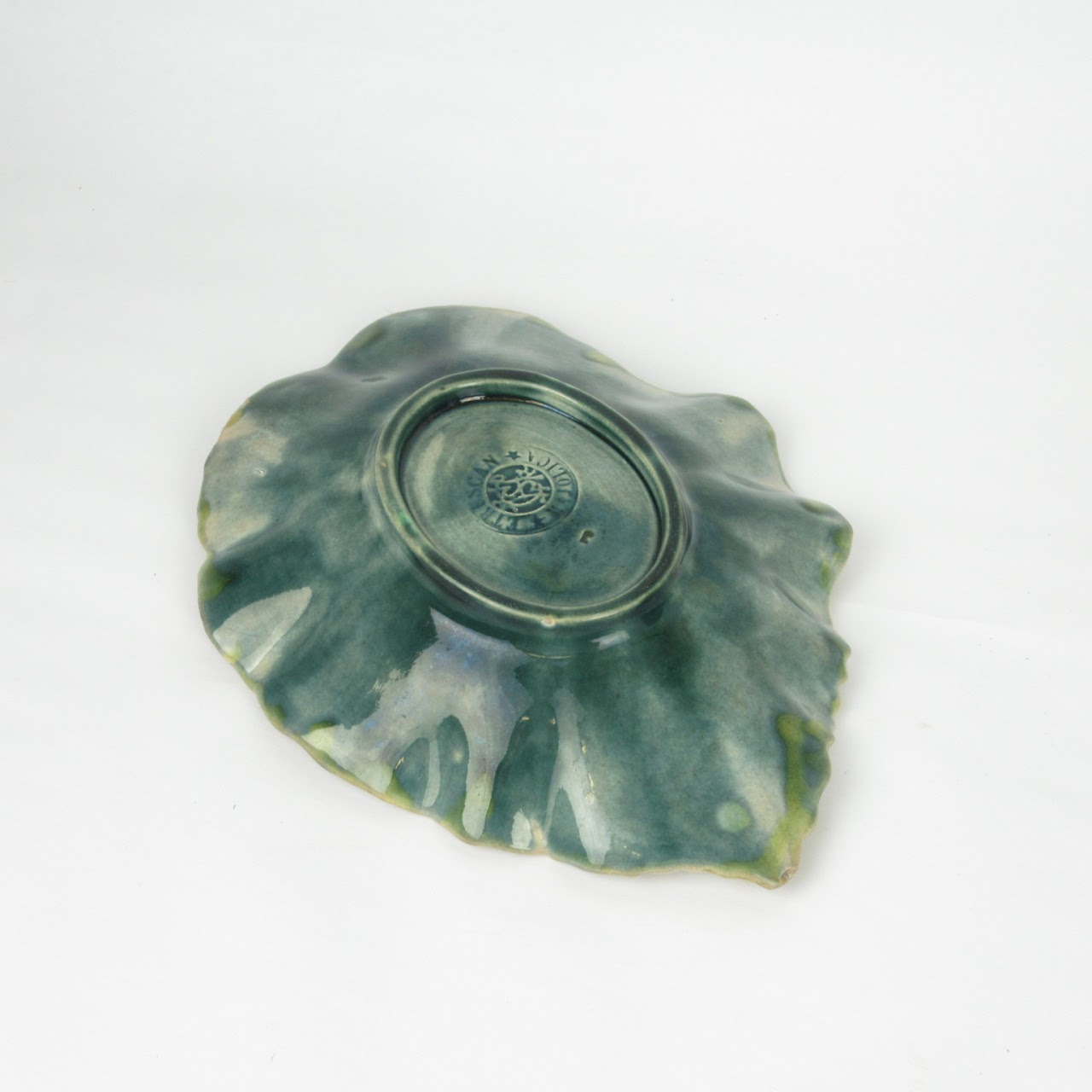 Etruscan Majolica Leaf Plate Trio