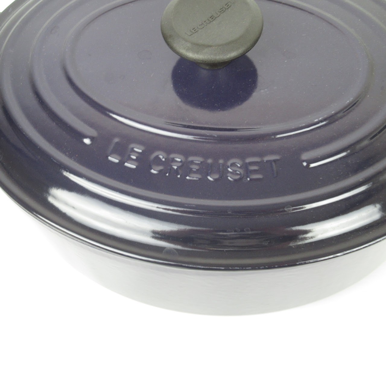 Le Creuset 31CM Oval Cast Cooker/Dutch Oven Plum