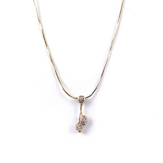 14K Gold Pendant Necklace