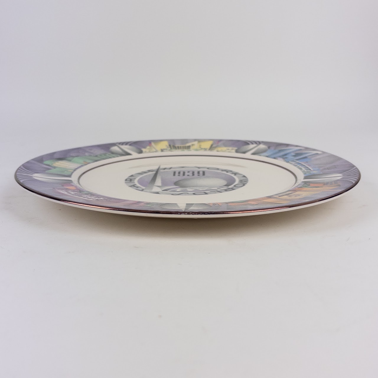 1939 New York World's Fair Homer Laughlin Commemorative Plate