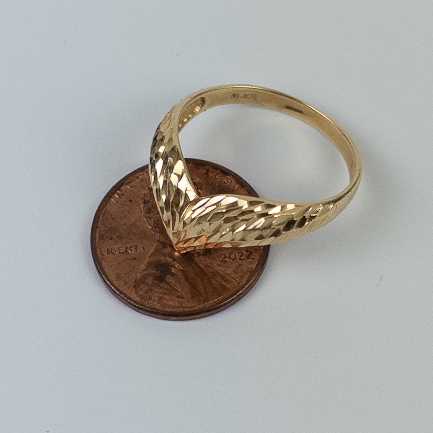 14K Gold Etched Ring