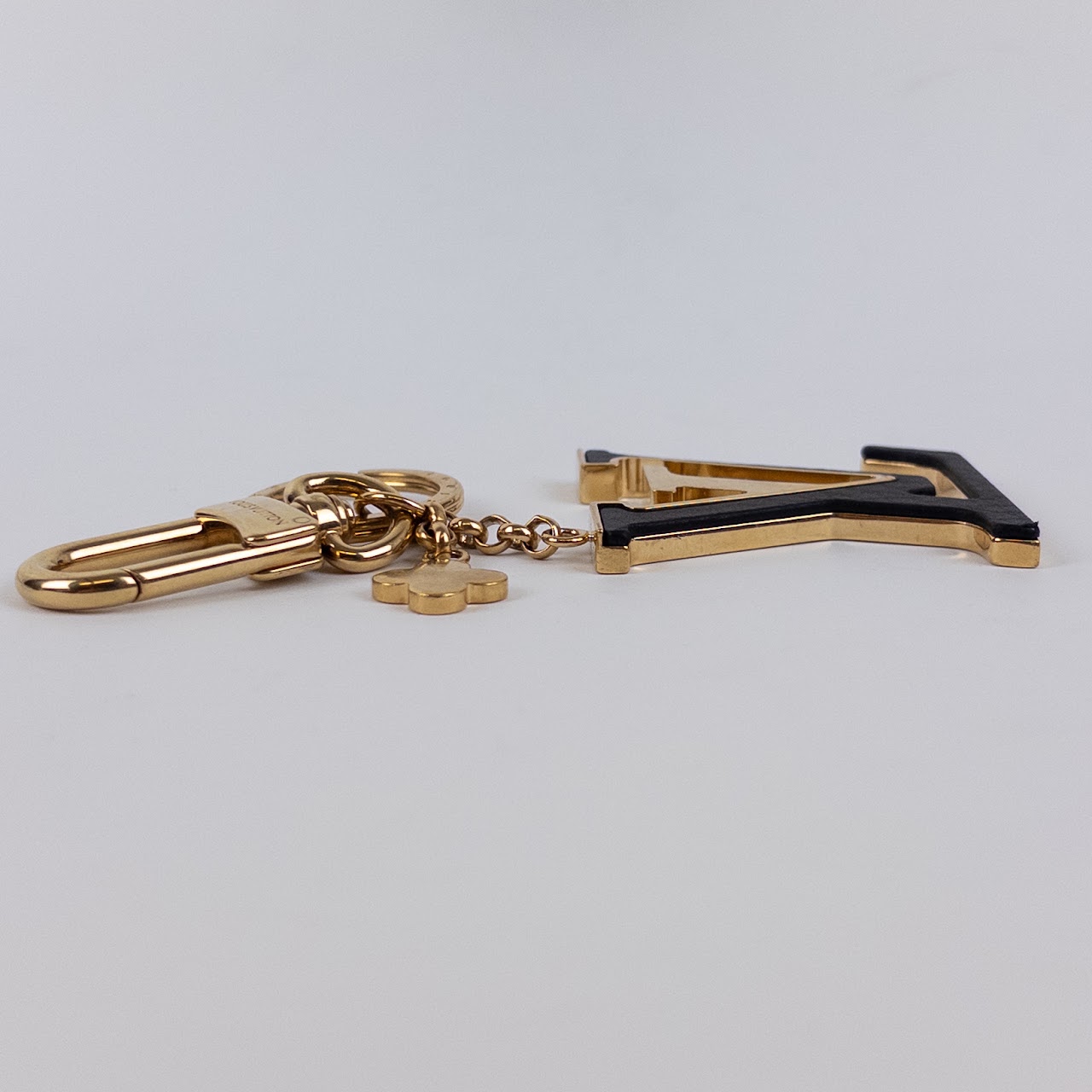 Louis Vuitton Taurillon LV Capucines Charm Key Holder