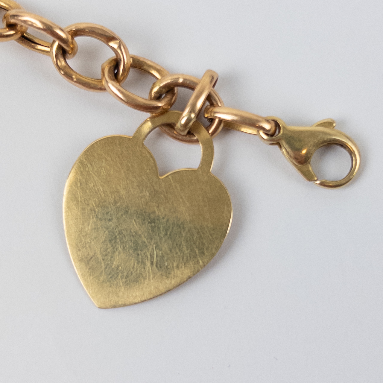 14K Gold Chain Link Bracelet with Heart Charm