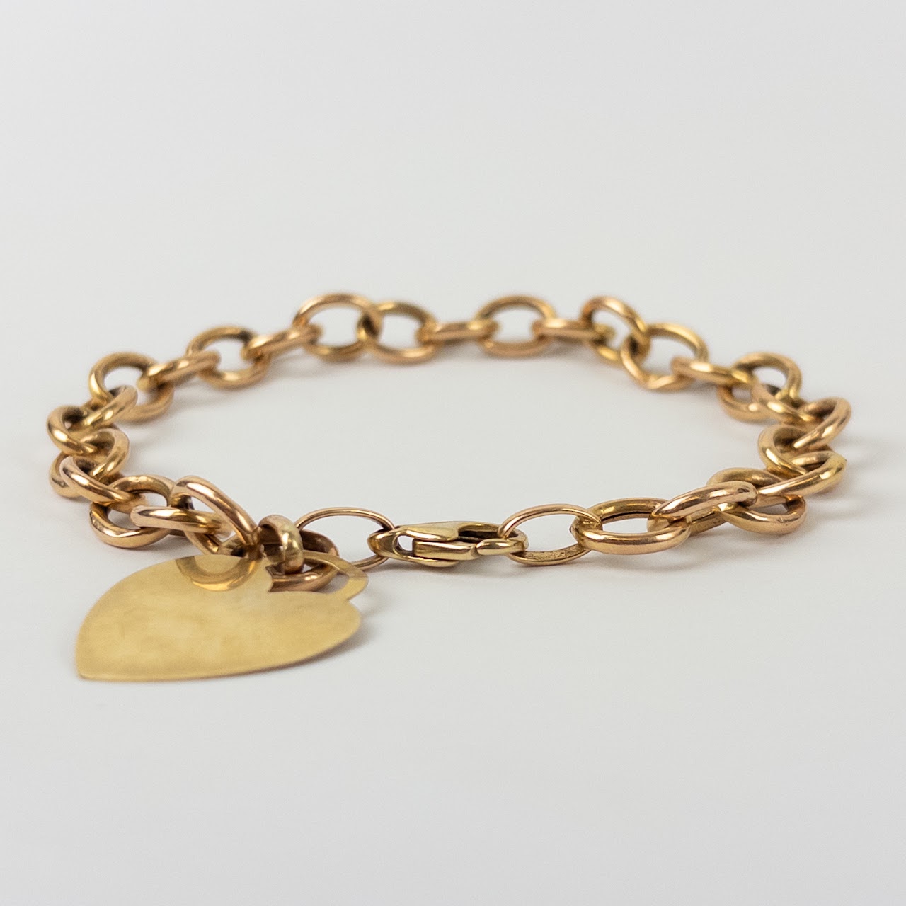 14K Gold Chain Link Bracelet with Heart Charm