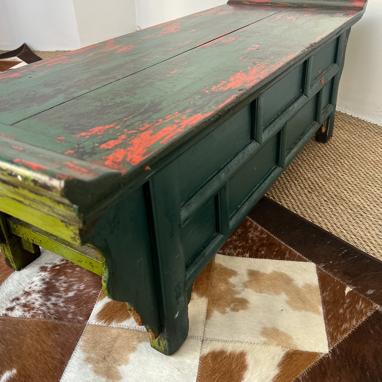 Lacquered and Hand-Painted Low Altar Table