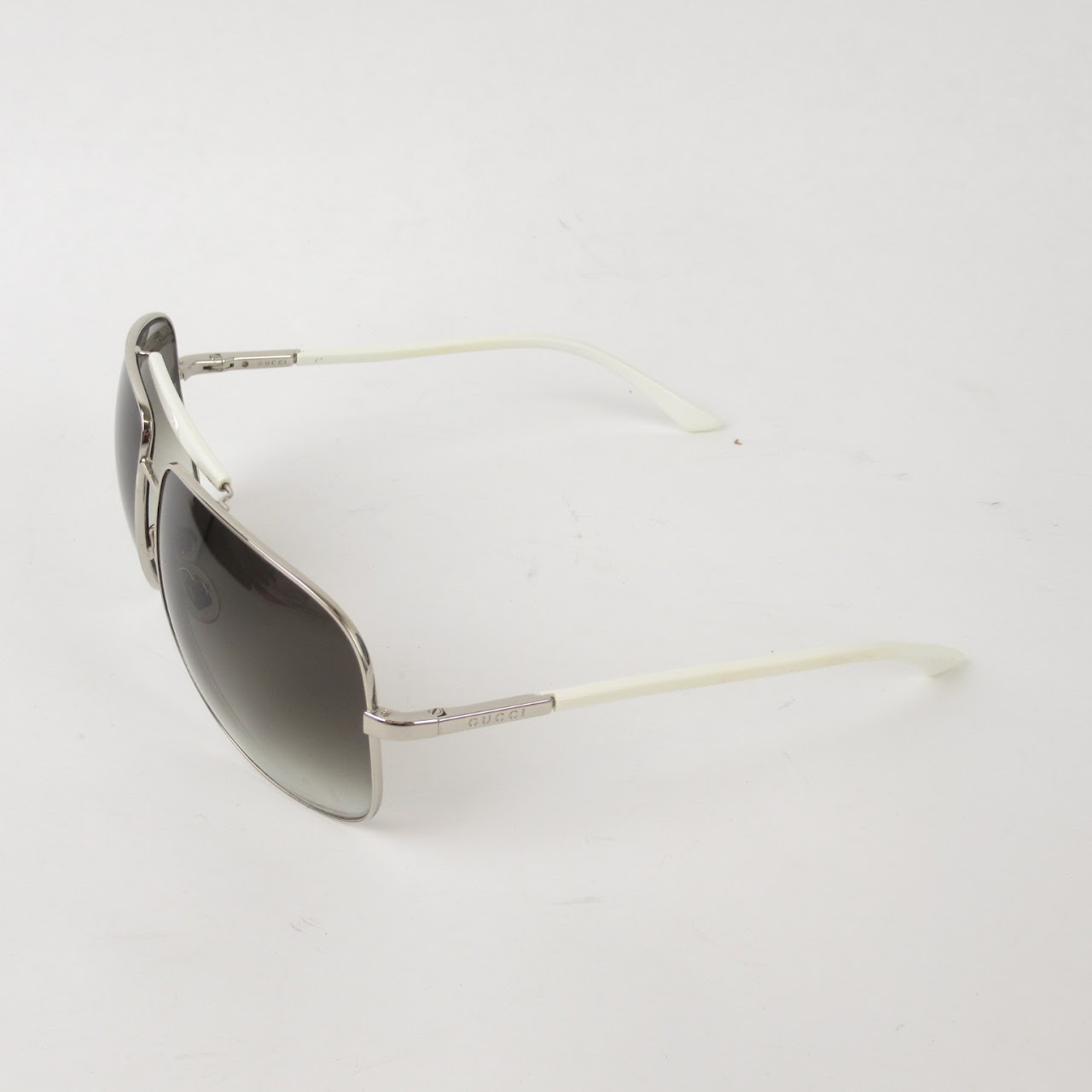 Gucci Oversized Aviator Sunglasses