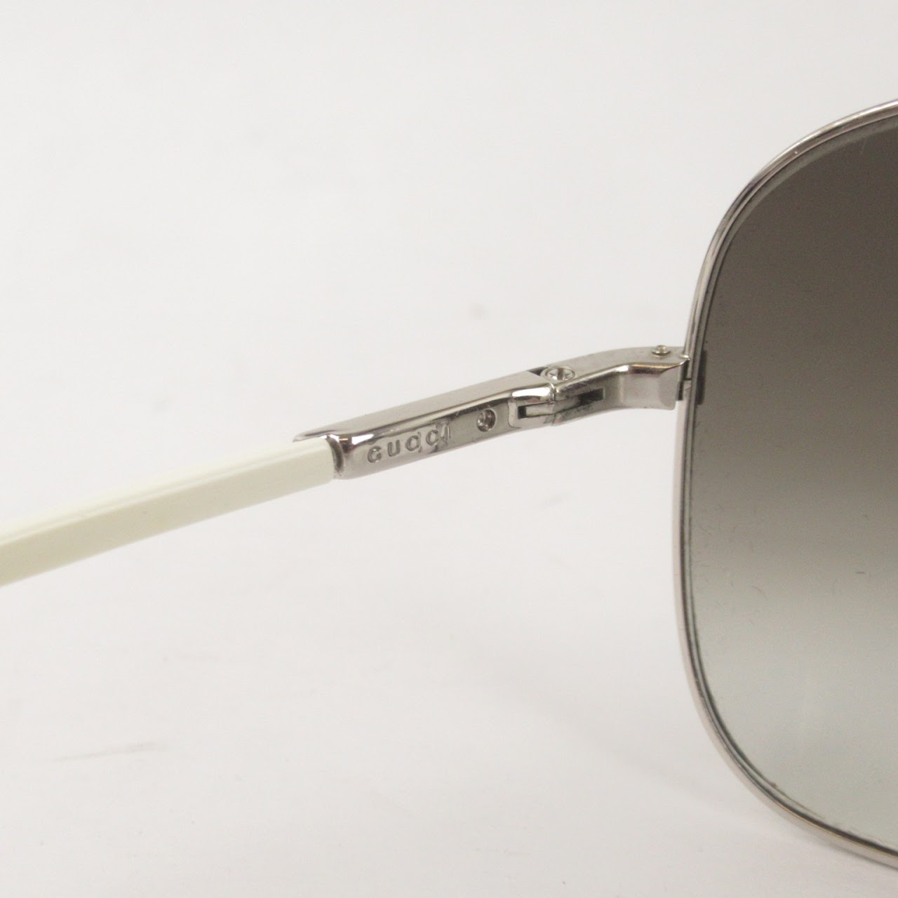 Gucci Oversized Aviator Sunglasses