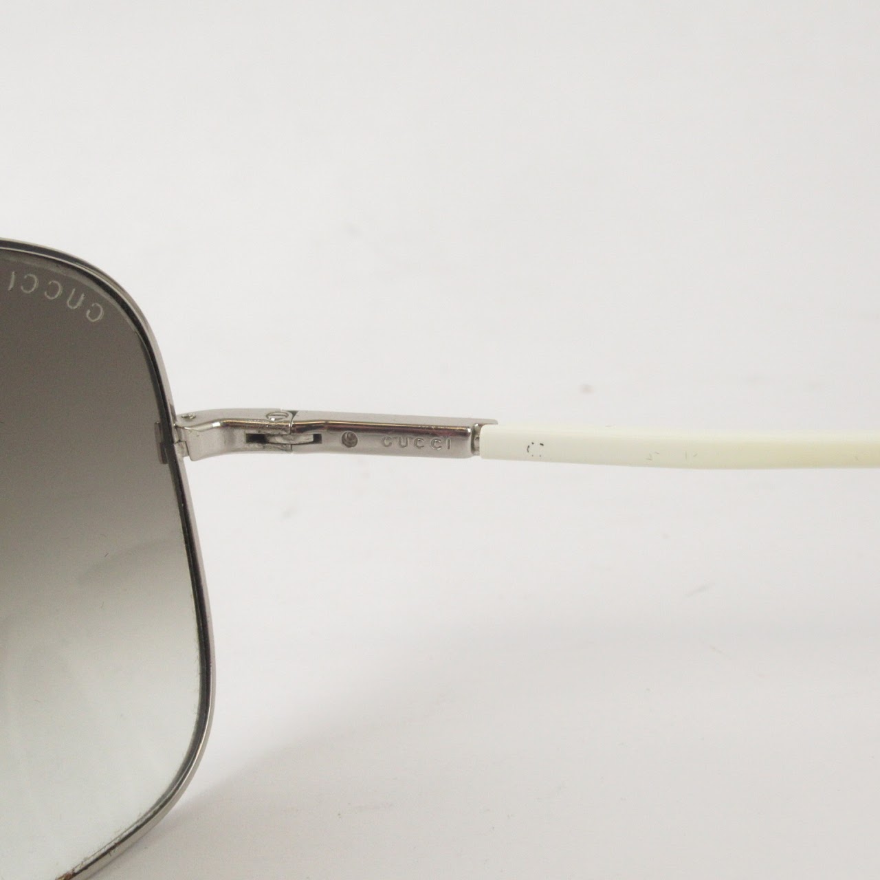 Gucci Oversized Aviator Sunglasses