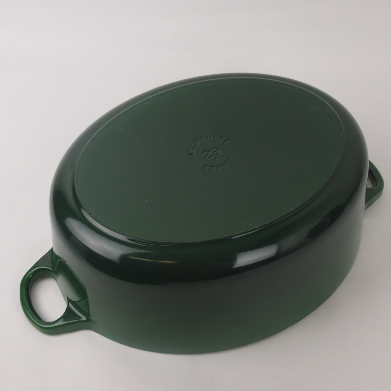 Le Creuset 5 Quart Oval Dutch Oven