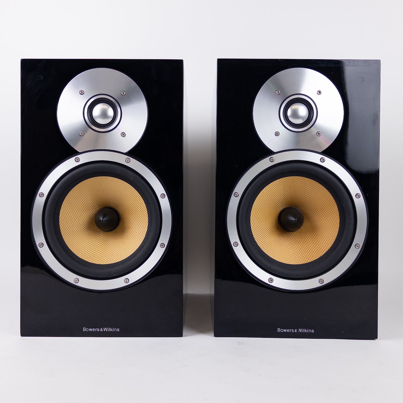 B&W CM5 Two Way Bookshelf Speaker System