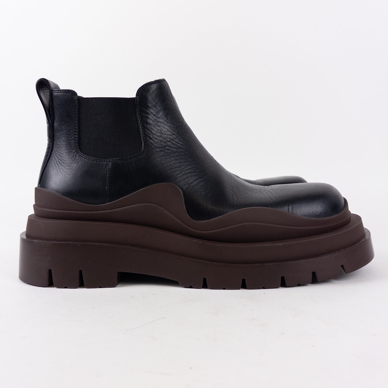 Bottega Veneta Tire Chelsea Ankle Boot