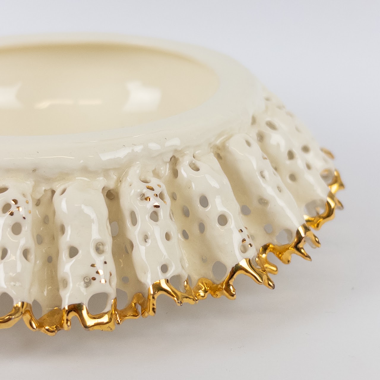 Ceramic Doily Trinket Dish