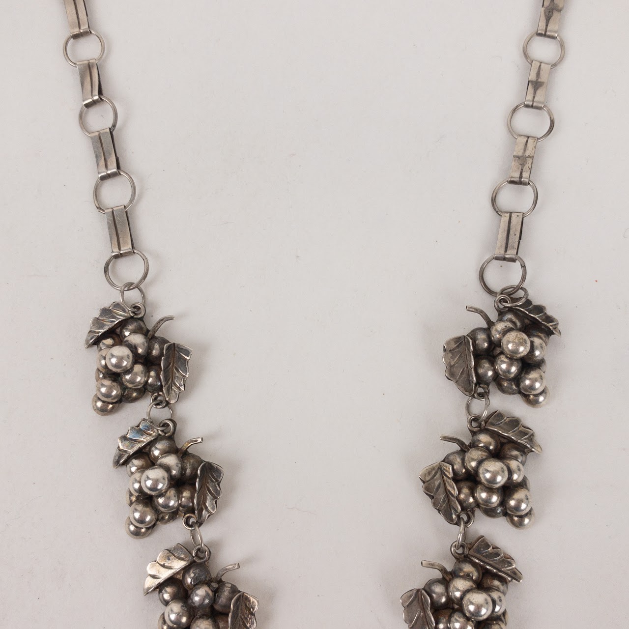Diaz Santoyo 1940s Mexican Sterling Silver Grape Bunch Necklace