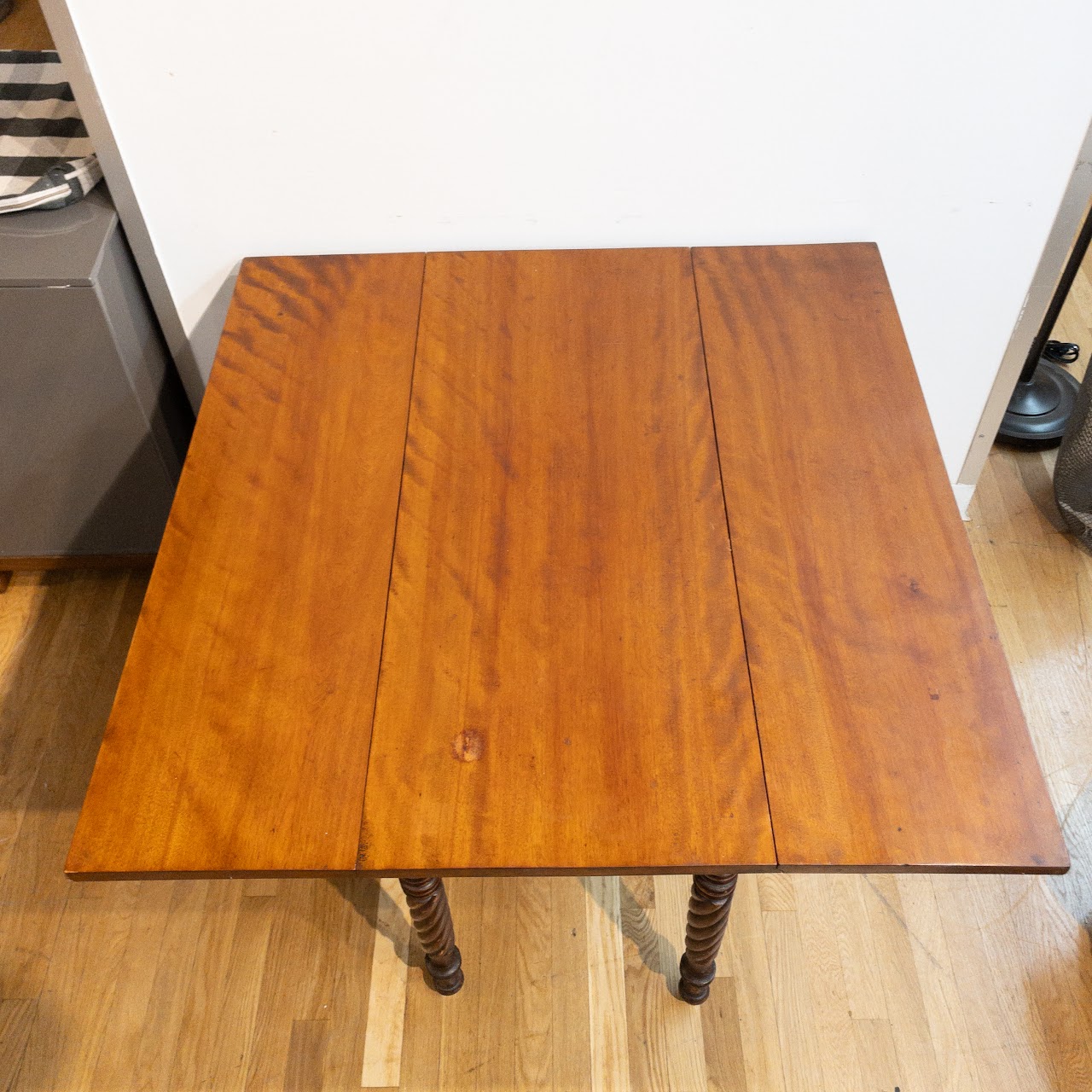 Vintage Mahogany Drop Leaf Table