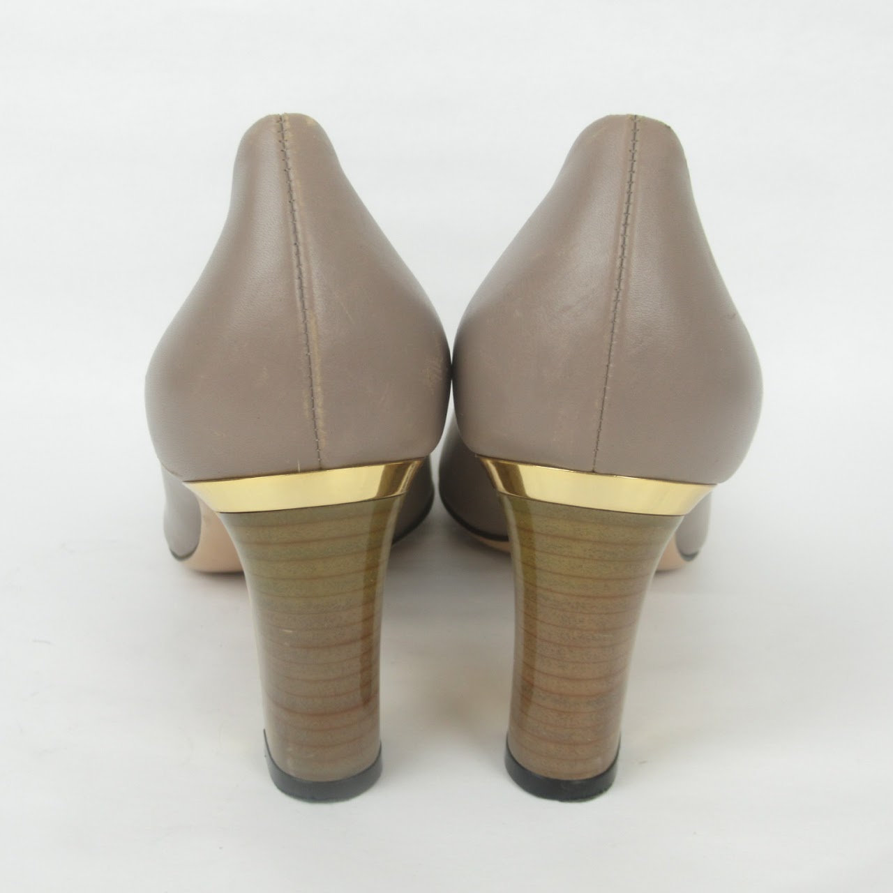 Ferragamo Fawn Pumps