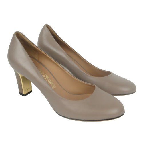 Ferragamo Fawn Pumps