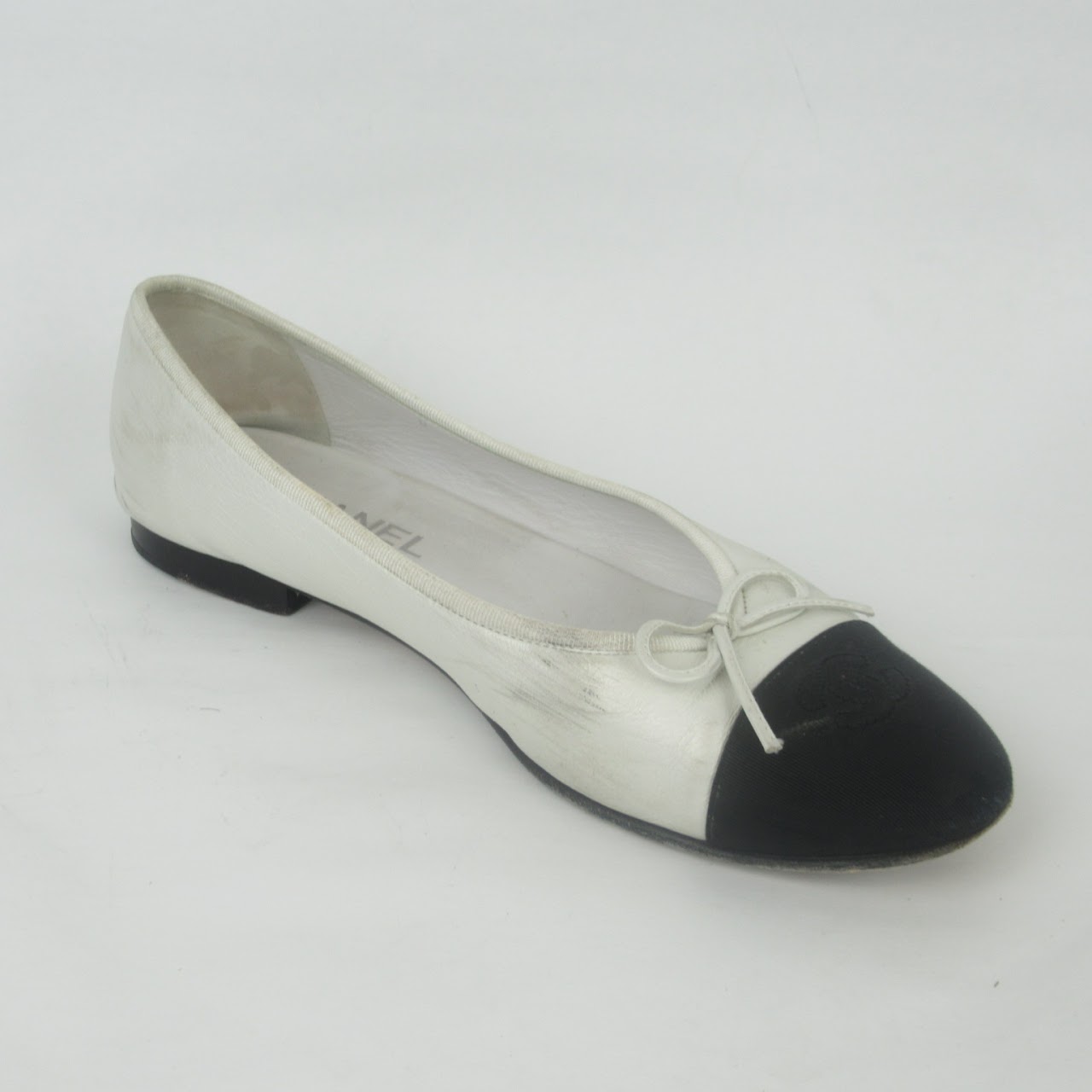 Chanel B&W Ballet Flats